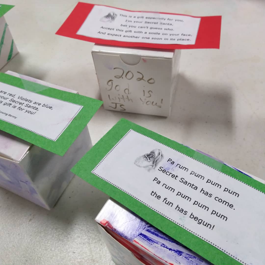 I did have a great time hanging out with WES K- Kids and helping with Christmas ornaments. 🙌💕🎄12-14-20 #christmas2020 #drbarbosanews #mariabarbosa #palmcoast