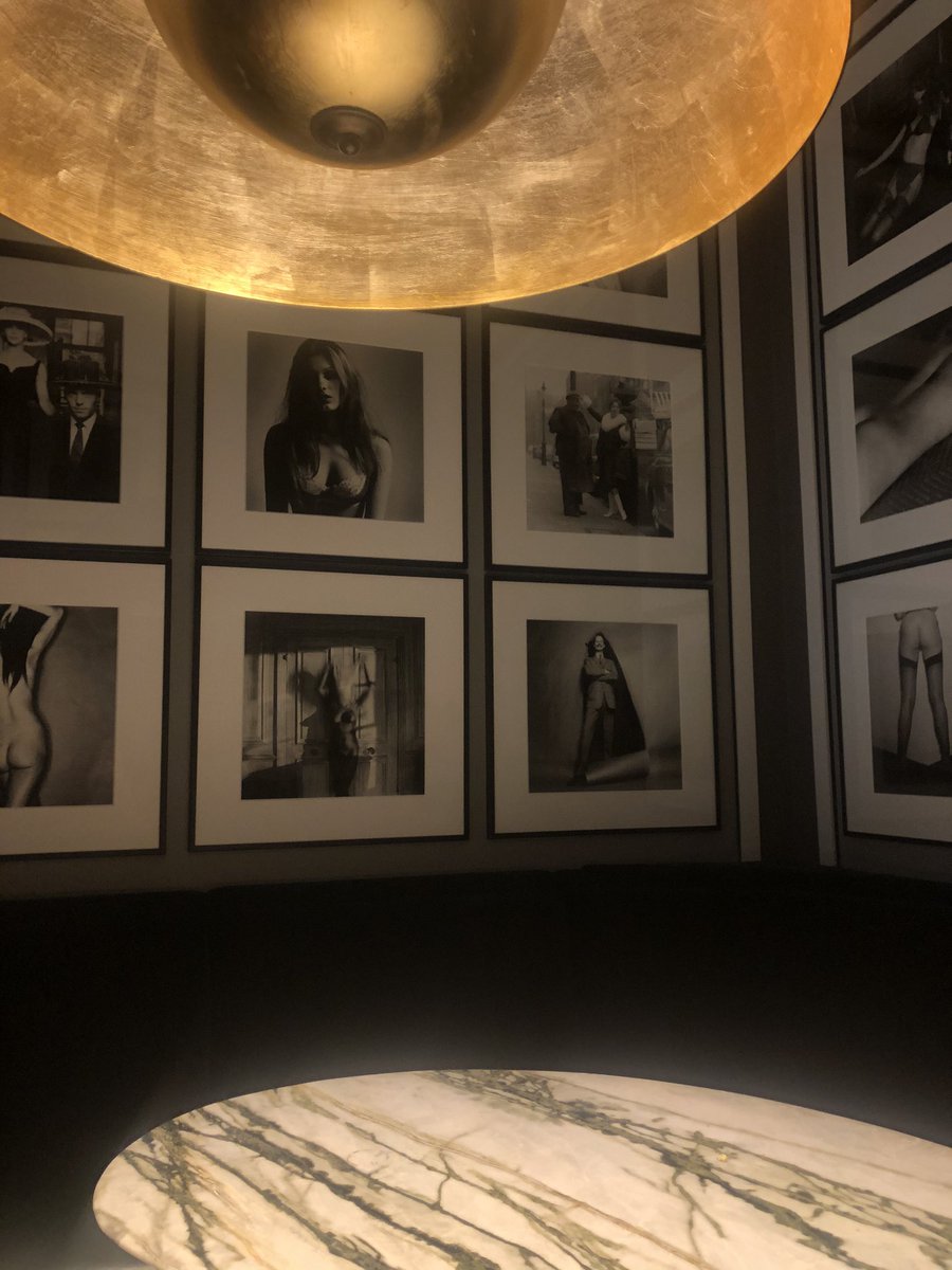#DonavanBar amazing location for a last #Tier2 outing last night. Complete with very slick photography from Terence Donavan and delicious Espresso Martinis. Can’t believe I hadn’t been before. Highly recommend.