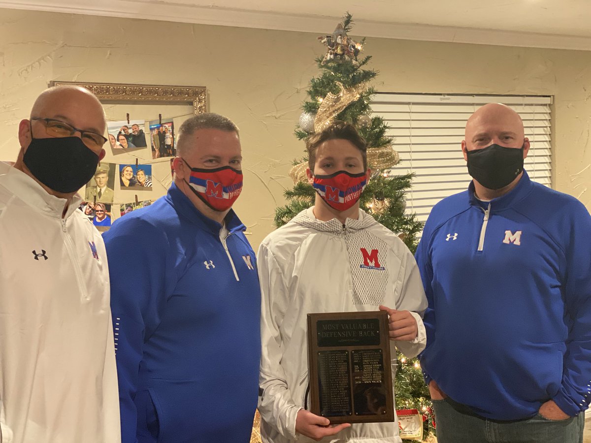 Midway football would like to congratulate Knox Walker <a href="/knoxwalker4/">knox walker</a> on being named Outstanding Defensive Back  for Midway.
 
Thank you Knox for your hard work and dedication.