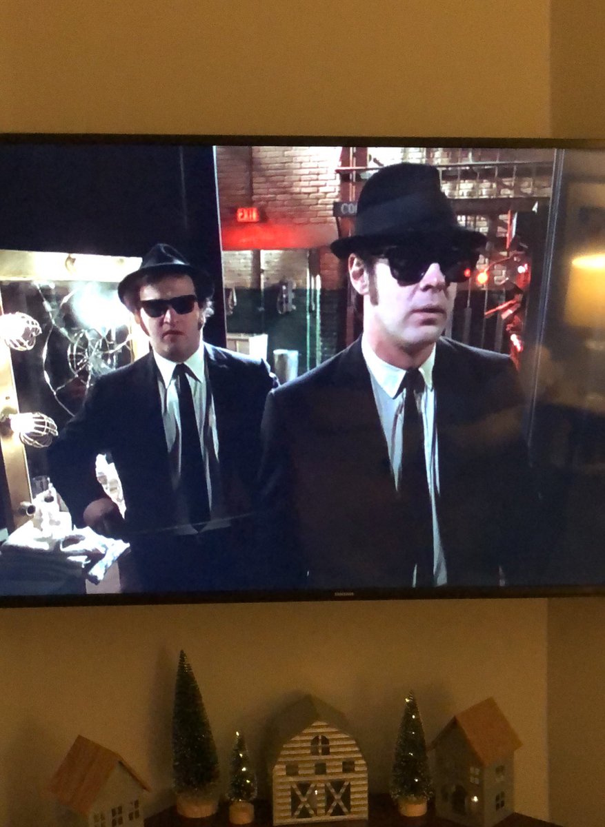 wholbrook's tweet photo. We’re so glad to see some many of you lovely people here tonight, especially those of the Illinois law enforcement community, who have chosen to join us at the Palace Hotel Ballroom. #everybodyneedsomebody #bluesbrothers #whowantsanorangewhip https://t.co/8xQZKUXFFf