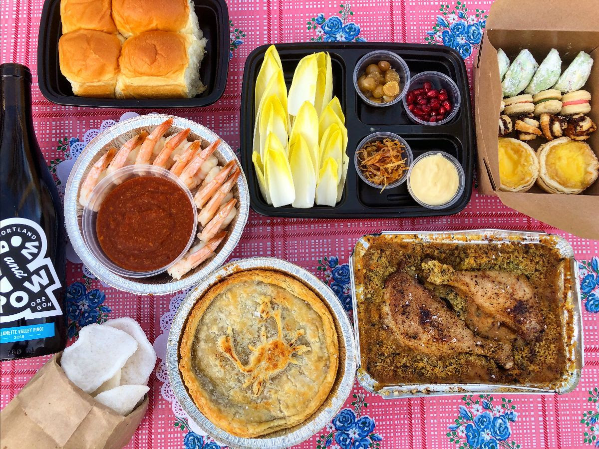 bit.ly/3ajYjsU
Gado Gado, Magna, St Jack, and other restaurants join the holiday takeout map