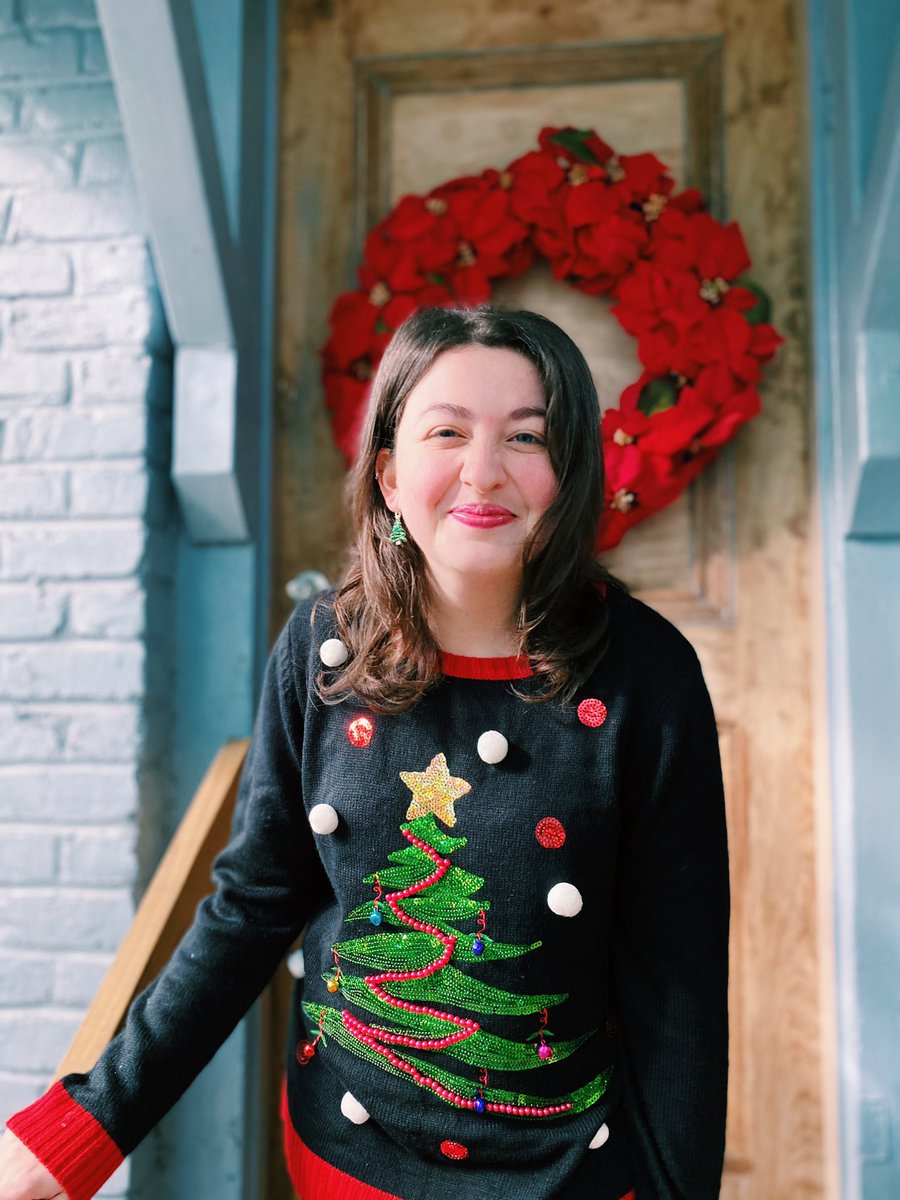 ShelbiCopain's tweet photo. O Christmas Tree, O Christmas Tree⠀
How lovely are thy branches!⠀
⠀
🎄🎁✨⠀⠀
• • • ⠀⠀
#December16 #25DaysOfFitmas #OhChristmasTree https://t.co/QGqGFiDsTB