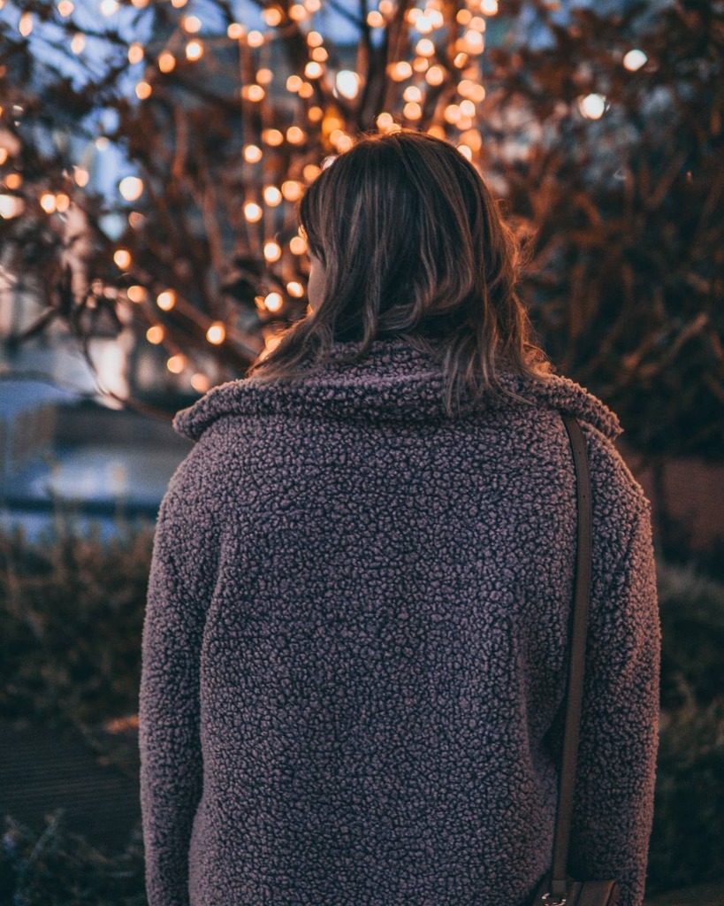 Busy days ahead? Count on our #SameDayService! Have your garments here by 10 am and ready for pick-up by 5 pm, that same day! 🎁
.
.
.
#ClockworkCleaners #drycleaners #cleanclothes #laundry #Orange #OrangeCounty #laundryday #DryCleaning instagr.am/p/CI4VtWHpASo/