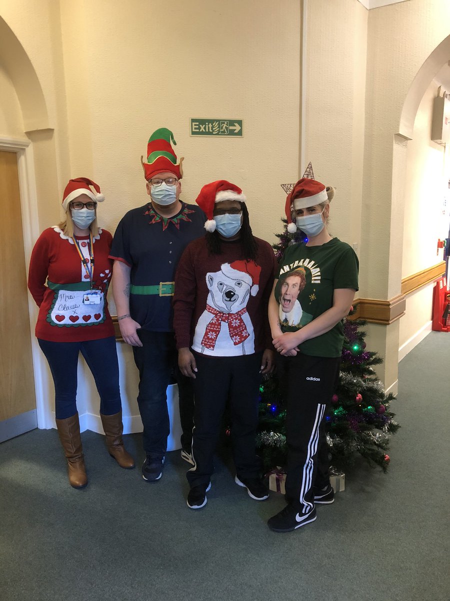 HillDarran's tweet photo. MVA festive spirit #happychristmas https://t.co/T7qC0cJdW3