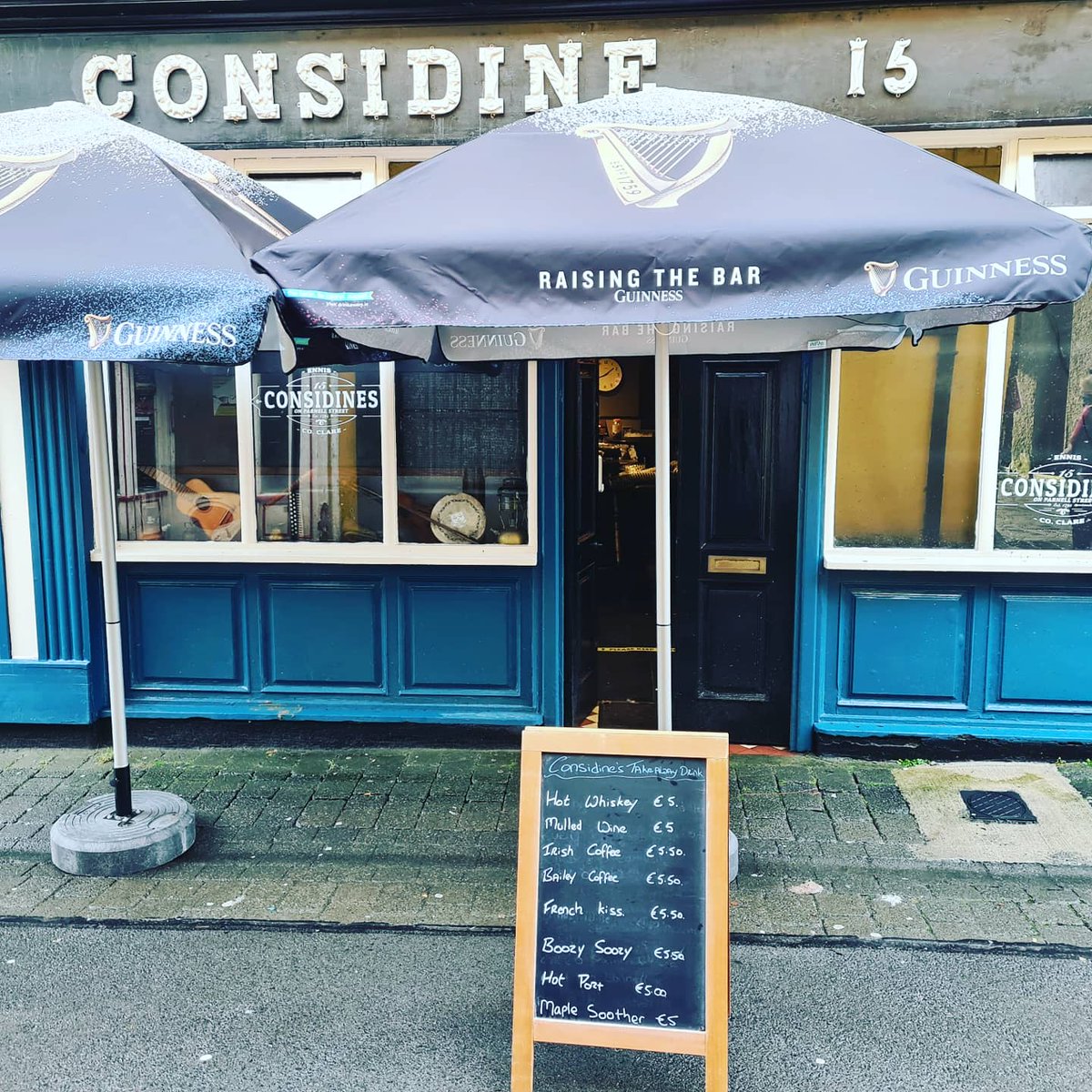 We're open from 12 today for all your #hotwhiskey #hotport #baileyscoffee #irishcoffee #mulledwine #maplesoother needs! @visitennis1 #EVERYBODYlovesENNIS