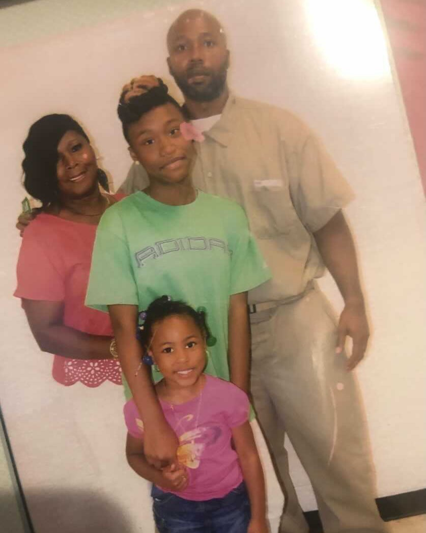 flikshop's tweet photo. While there are many things that families can do to help reduce the emotional stress of the season, the surging pandemic has brought about a host of issues. One of the largest is the close of visitation rooms;  justice system. Read more ....

https://t.co/cGEijDYir4 https://t.co/QZ9tYr5Jzg