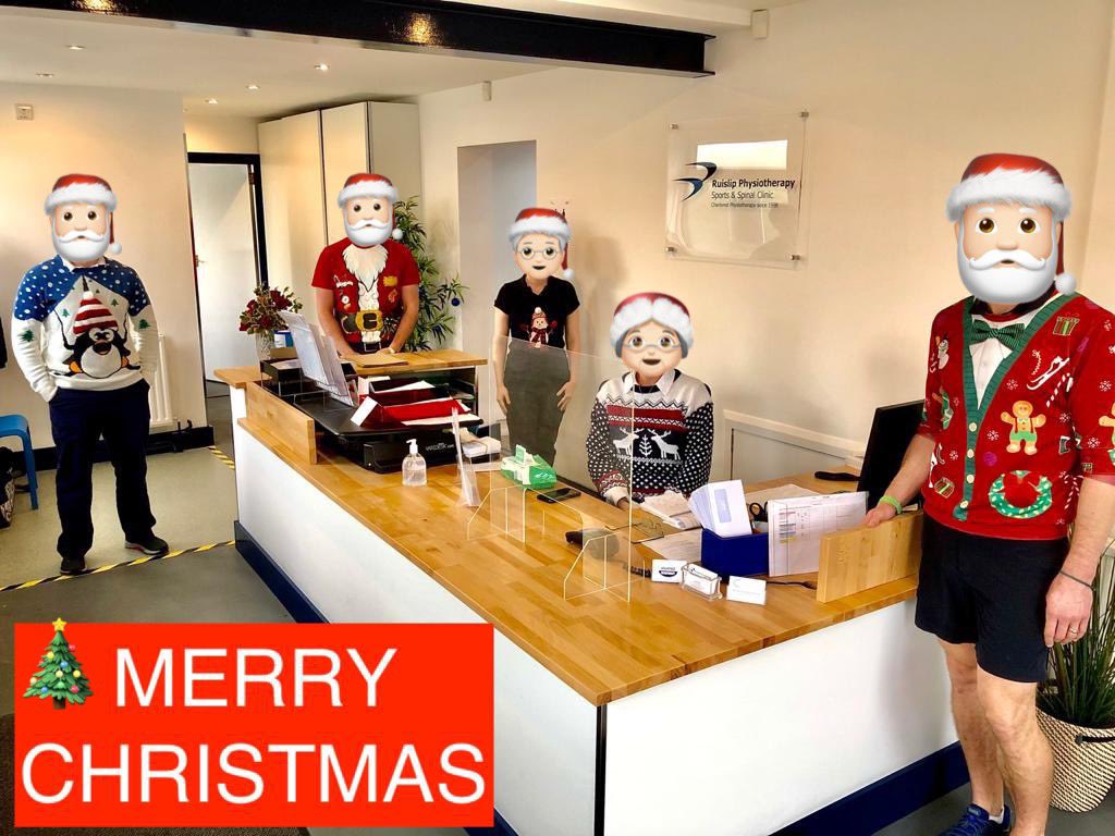 CharterPhysio's tweet photo. Merry Christmas from all of the team here at Uxbridge Charter Physiotherapy and we are still here over the festive period if you need us.
#Physiotherapy #Christmas #festiveperiod https://t.co/dSi77OFj9f