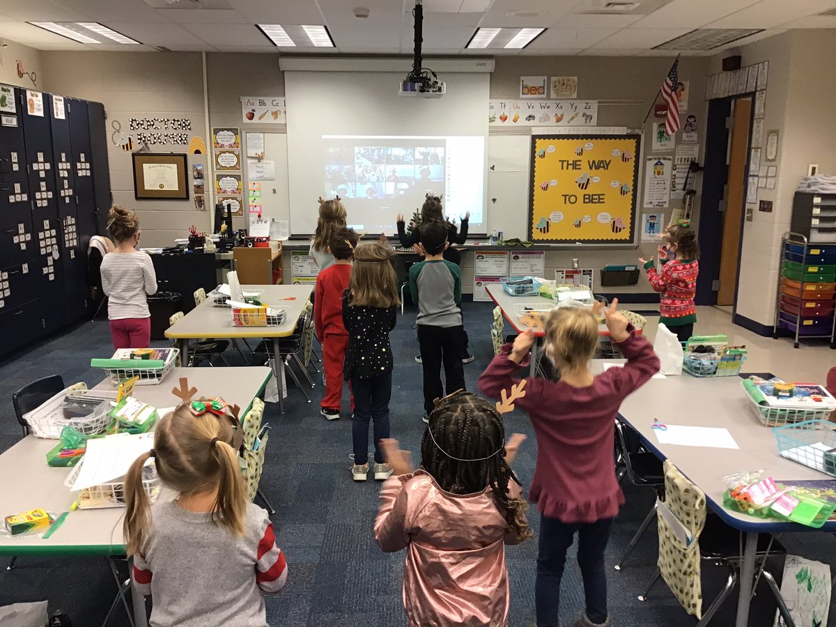CoraRoush's tweet photo. The third annual Kindergarten holiday concert was still able to take place this year thanks to Zoom! Our distance learners were even able to join us and sing and dance along! Our sweet Kinders did an amazing job! @SGASD_SGE https://t.co/5owb2tZy7s