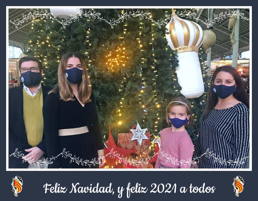 fallaicatolica's tweet photo. A nuestros amigos, vecinos, comercios, patrocinadores, proveedores, falleros de honor, a todos los que hacéis que nuestra falla sea cada año un poquito mejor, desearos una feliz Navidad y un prospero Año Nuevo #Juntoshacemoscomisión https://t.co/ZtDGXxQagc