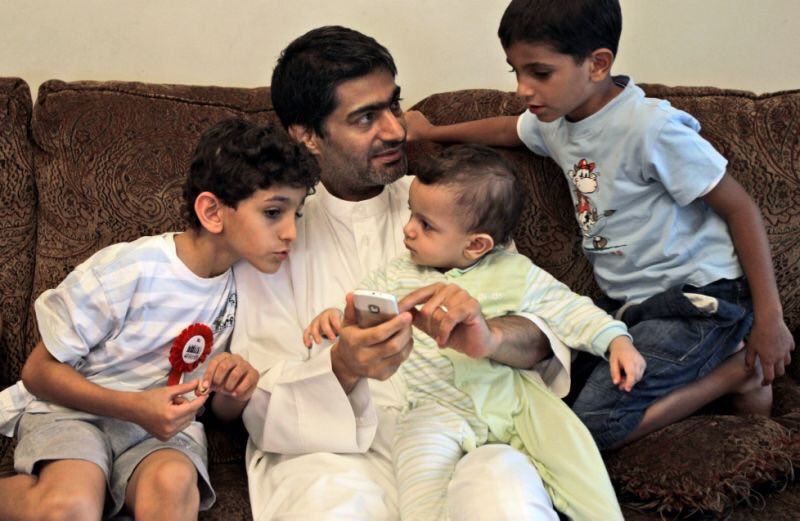 My thoughts on this  #ChristmasEve are with  @Ahmed_Mansoor, a human rights activist, poet, father of four boys who serves 10 years in prison for highlighting human rights violations. He has been in solitary confinement since his arrest more than 3 years 9 months ago  #FreeAhmed