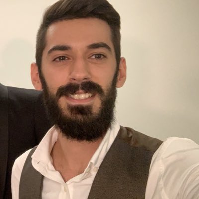 AraQere's tweet photo. #NewProfilePic https://t.co/RKQ2DJxc6L