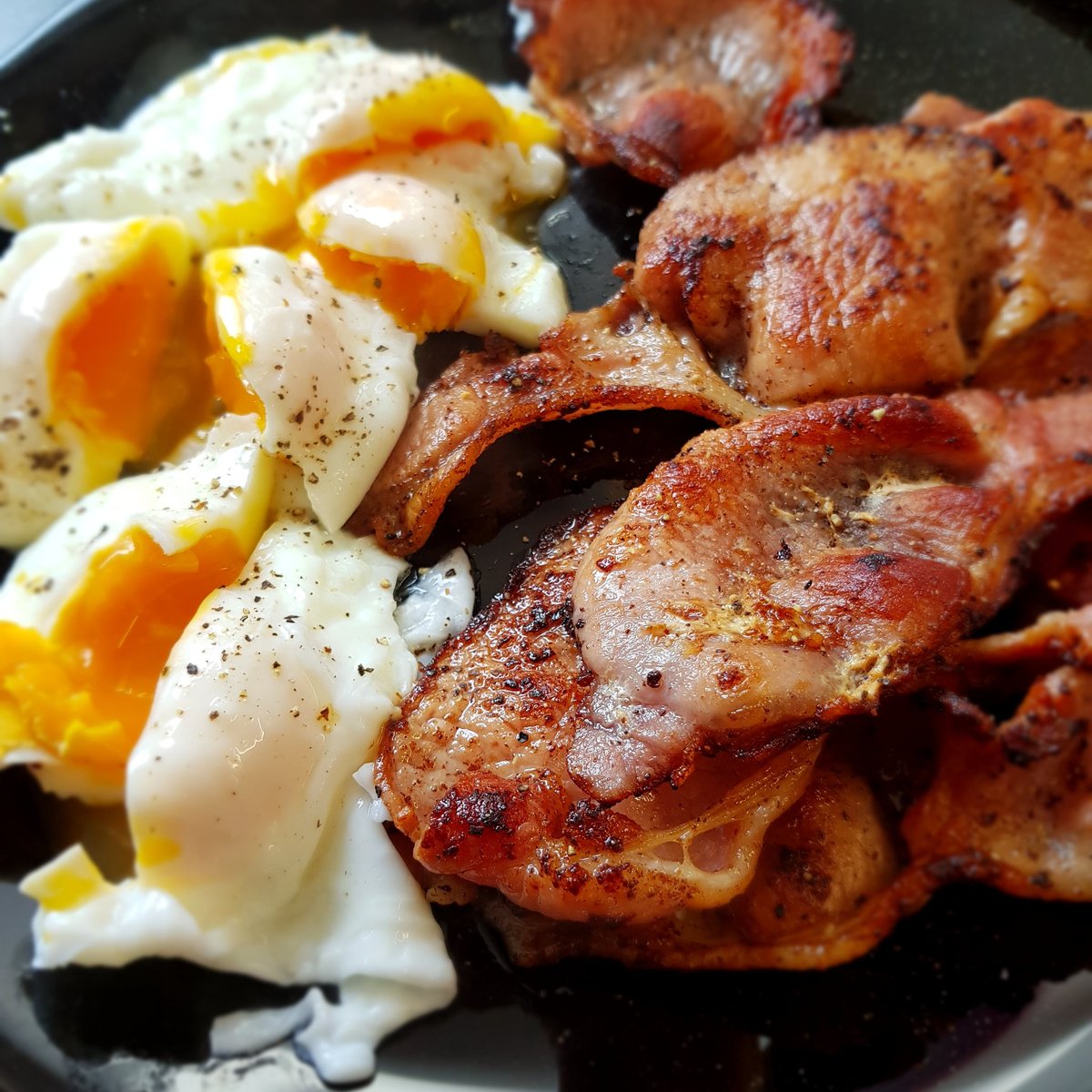 #keto #lowcarb #ketodiet #ketolifestyle #ketolife #weightloss #lchf #ketosis #ketogenic #ketomeals #ketorecipes #ketoweightloss #ketofood #weightlossjourney #fatboygetsslim #healthy #ketoaf #keto_morphosis #intermittentfasting #ketocommunity #ketofam #diet #lowcarbdiet #yes2meat