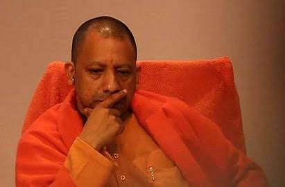 news24tvchannel's tweet photo. Yogi सरकार की क़ानून व्यवस्था की आलोचना करने पर युवक के ऊपर FIR को इलाहाबाद हाइकोर्ट ने रद्द किया...

#UttarPradesh #YogiAdityanath https://t.co/S59jGZmHC5