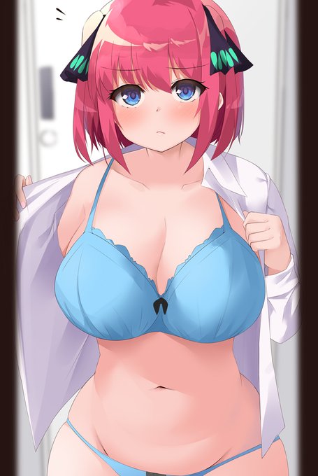 みこしばさんがTwitterに投稿した中野二乃(五等分の花嫁)のイラスト。