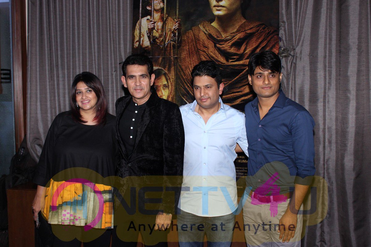 Have to go back to 2016 .. SARABJITH Produced by Sandip.He was one of the producers.Unfortunately Disha Salian was Aash's manager.Whom Sandip said in 2020 he have no idea who is Disha Salian is.