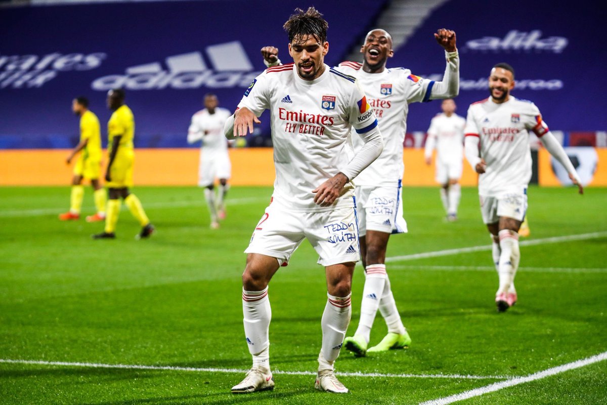 ActuFoot_'s tweet image. L'OL en 2020 :

😳 Demi-finaliste de #UCL 

💪 Finaliste de la Coupe de la Ligue

🔝 1er de Ligue 1 à l'issue de l'année

Quelle montée en puissance ! 🔥