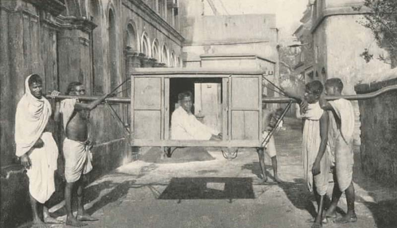 here it is titled as "palanquin in Calcutta. The missionaries usual method of travel around the country"nothing new for that time? everyone used so did missionaries? http://commons.wikimedia.org/wiki/File:A_palanquin_in_Calcutta.jpg