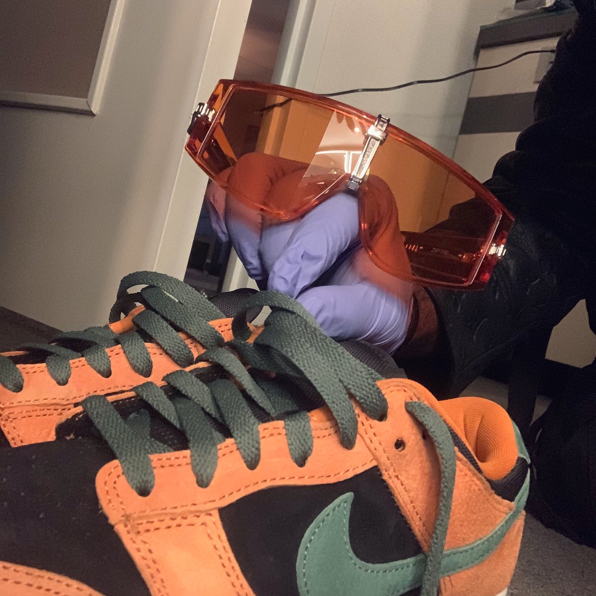 Uzi London 🌎☄️💕® tweet media