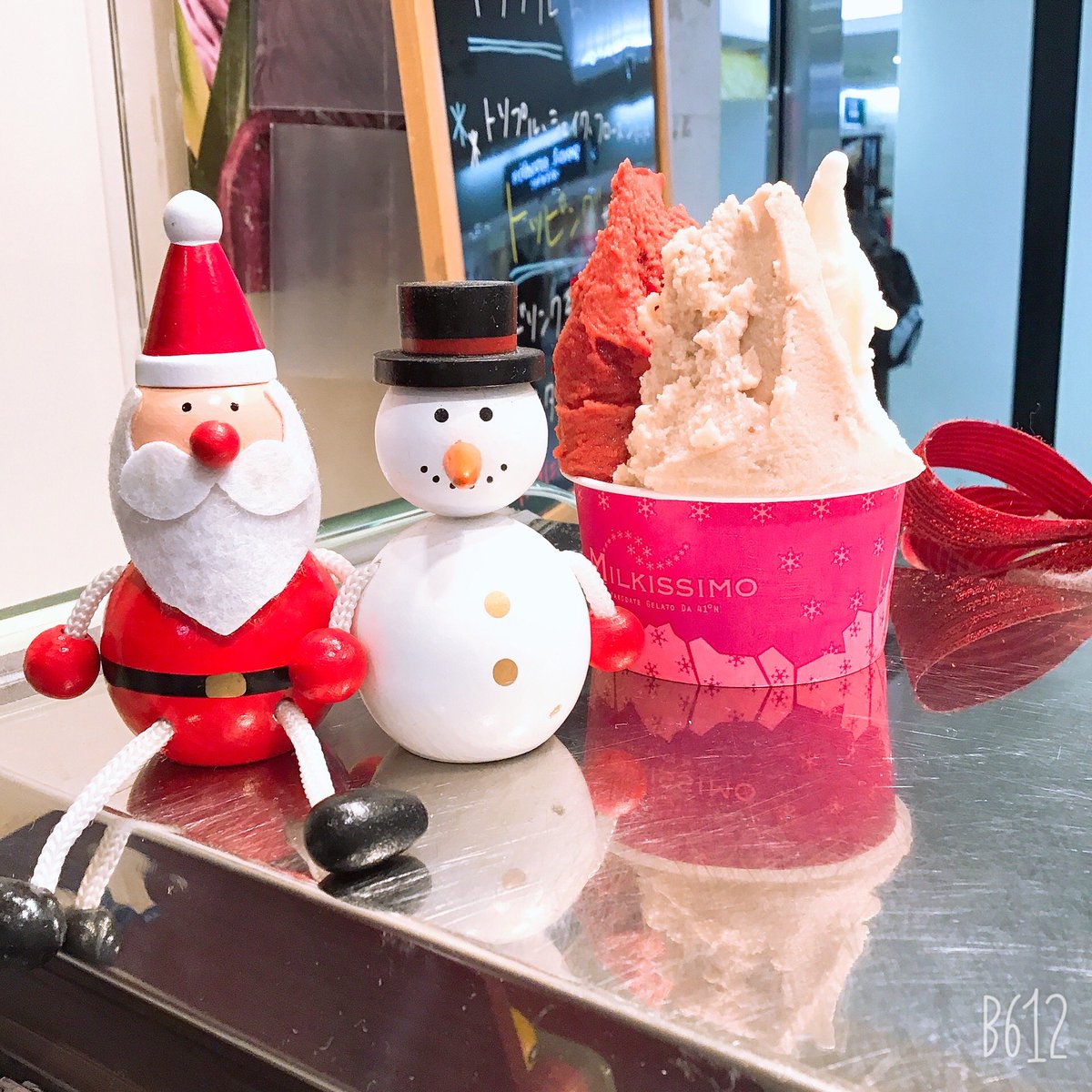MilkissimoA's tweet photo. 🎁🎄Merry Christmas🎄🎁

本日もトリプル500円SALE
やってます😆

本日のおすすめトリプルは

#ハスカップノルド 🌲

#いちごクレマ 🍓

#ミルキッシモミルク　🐄

ぜひ、この機会にお試しください😉

#ミルキッシモアピア #ミルキッシモ #札幌 https://t.co/4WxSVNgRri