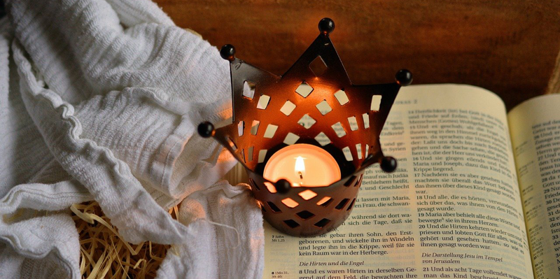 Recordem algunes informacions i indicacions per participar avui a la Missa del Gall. Caldrà fer molta atenció i actuar amb responsabilitat, prudència i solidaritat. Teniu també propostes per seguir la celebració des de casa.
jesuites.net/celebracions-d…