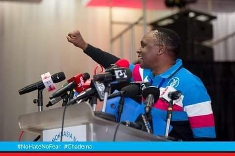 "Nilihuzunika sana pale ambapo Viongozi wengi wa dini walikaa kimya wakati Lissu alimiminiwa risasi, lakini zinapokuja Ndege Uwanja wa Taifa, wanavaa misalaba yao mikubwa na maombi mazitomazito" <a href="/MsigwaPeter/">Peter Msigwa</a> Mjumbe wa Kamati Kuu @ChademaTz