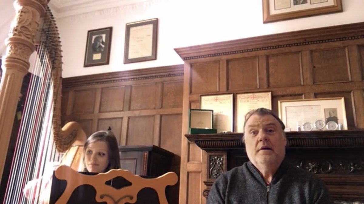 AMusicBoxAdven1's tweet photo. Day 24! We are thrilled to feature @Bryn_Terfel and @HannahStoneHarp today! All to raise money for @Mu_For_Mu and @HelpMusiciansUK Diolch Bryn a Hannah! https://t.co/aPOTXCf2Zm