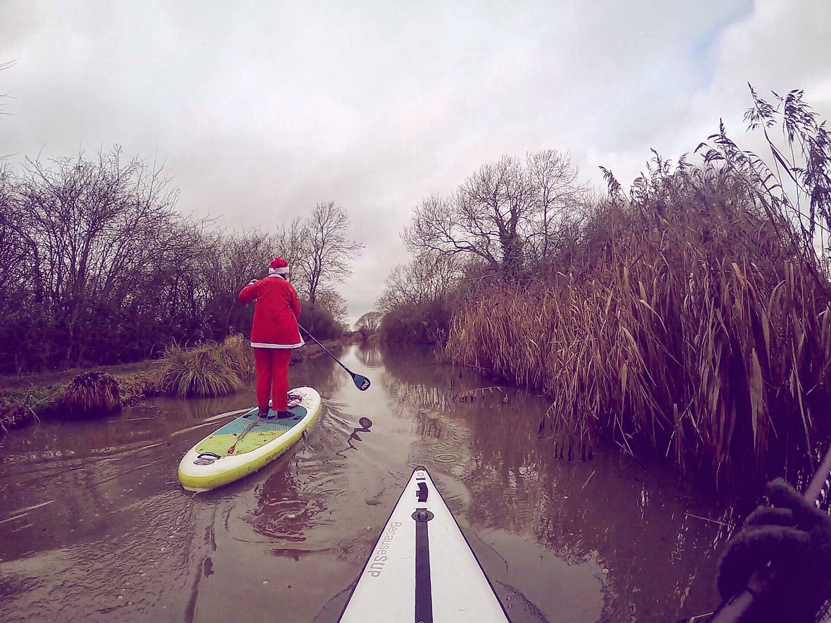MariaCostello's tweet photo. Christmas SUP with Santa π
(#GaiaSup) whoβs raising money for homeless charity #Project1615 - if you can help hereβs the link to donate: https://t.co/Lfa7AgPB2T
Love my #BecauseSUP Merry Christmas you lovely lot! πβοΈπ https://t.co/EPl9BH9Q4H