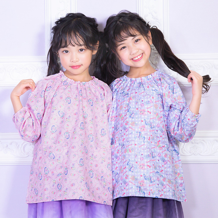 Twitter 上的 ファッションセンターしまむら しまむら オンラインストア予告 人気イラストレーター絵子猫さんのエプロンとスモック 110 1 130 が12 26 土 12 00からオンラインストア限定販売 おうち時間もかわいく オンラインストアはこちら T