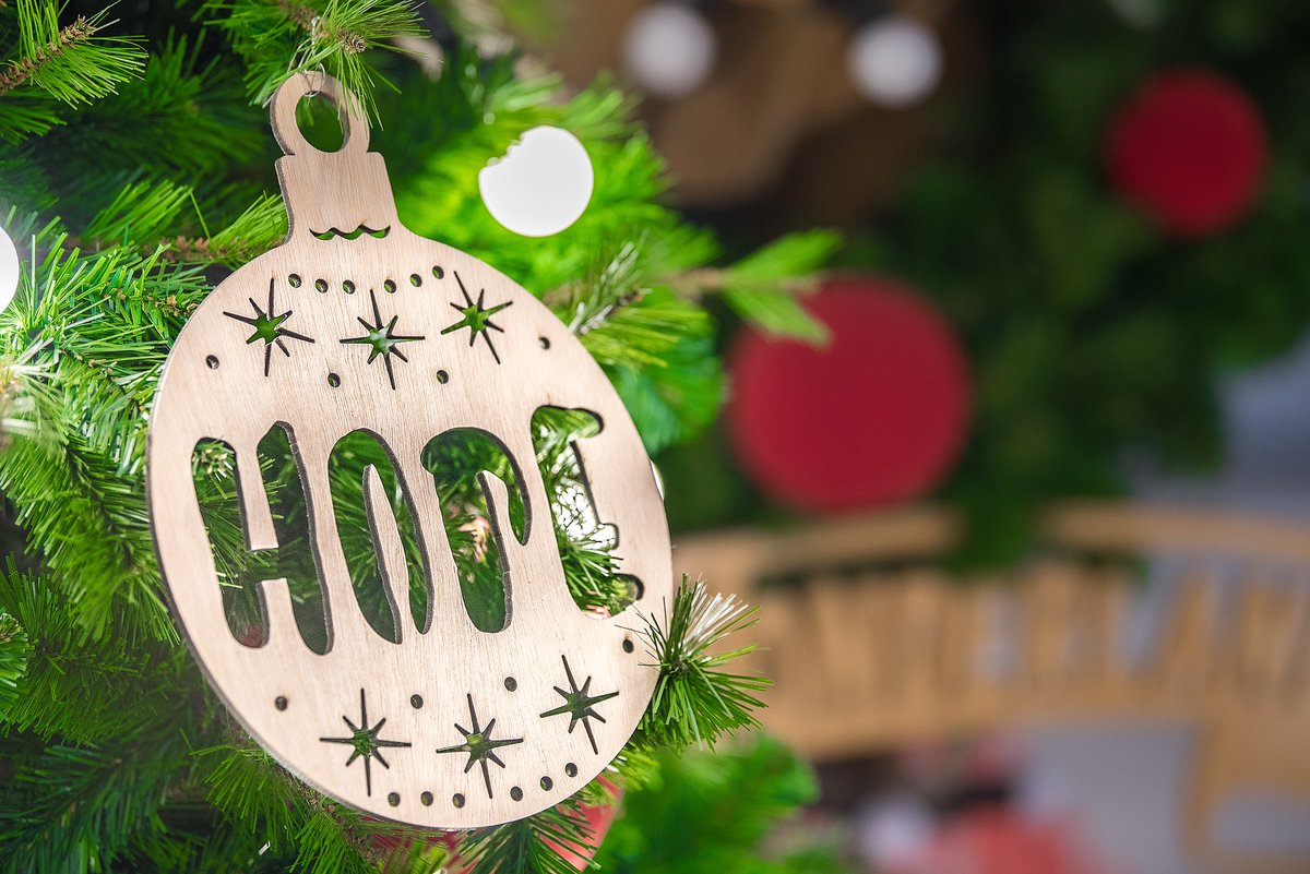 PolytecNews's tweet photo. Wishing you a very #MerryChristmas, from all of us at Polytec Personnel 🎅

We hope that you'll have a lovely, relaxing festive period and that 2021 will bring more happiness and stability to all our lives! 🎄🥂 https://t.co/nCd6zYpUQd