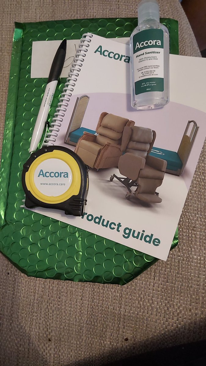 smallstephy's tweet photo. @Accora_Ltd knows how to treat a lady at Christmas 😂 thank you for my goodies after the training session on the new Advance chair! https://t.co/xb3Wi9mvSD