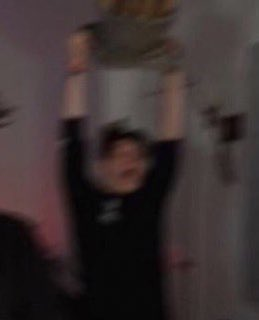 ExiledRoyality's tweet image. ✧༄ 𝐎𝐎𝐂 ║

i ust realized i have the perfect two pictures for this

the first one is you, the second is me