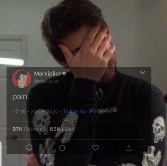 ExiledRoyality's tweet image. ✧༄ 𝐎𝐎𝐂 ║

i ust realized i have the perfect two pictures for this

the first one is you, the second is me