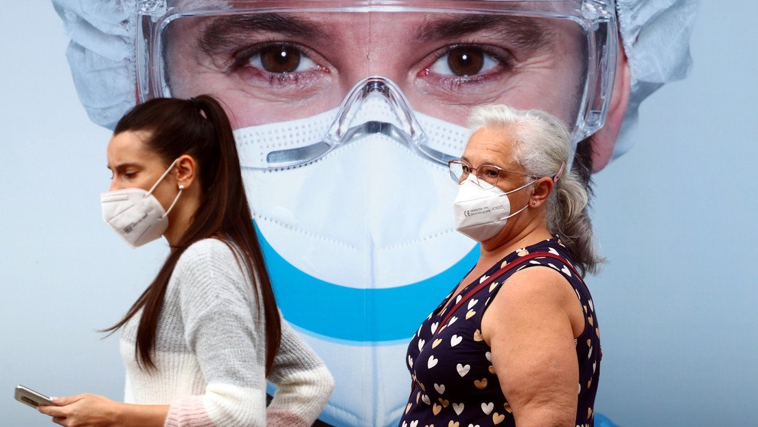 pharma_jonpi's tweet photo. #COVID19 . #ATENZZA ( Empresa de I+D Española ) Desarrolla Una Mascarilla Inteligente ( #ECODRY ) Que Mata al Covid19 Por Contacto Con un 99 % de Eficacia . https://t.co/1BcaN6Z3qw #pandemic @ccarballo50 #coronavirus #Mascarilla https://t.co/jgHIj2iMbm