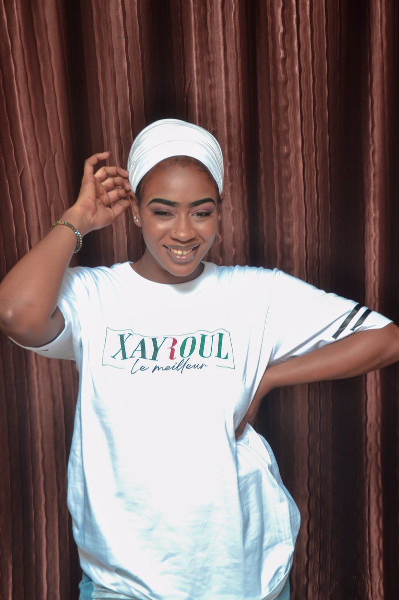 XayrouX's tweet photo. Ravi de vous présenter la toute nouvelle marque *XAYROUL* conçue par un jeune designer du nom de Khadimou Rassoul. Xayroul est un mot emprunté du jargon arabe, il signifie « meilleur » .
Dm for more ...
#fashionstyle #mode #tendance #fashionable #photography #dakar2020 #kebetu https://t.co/pMV6MbCJ90