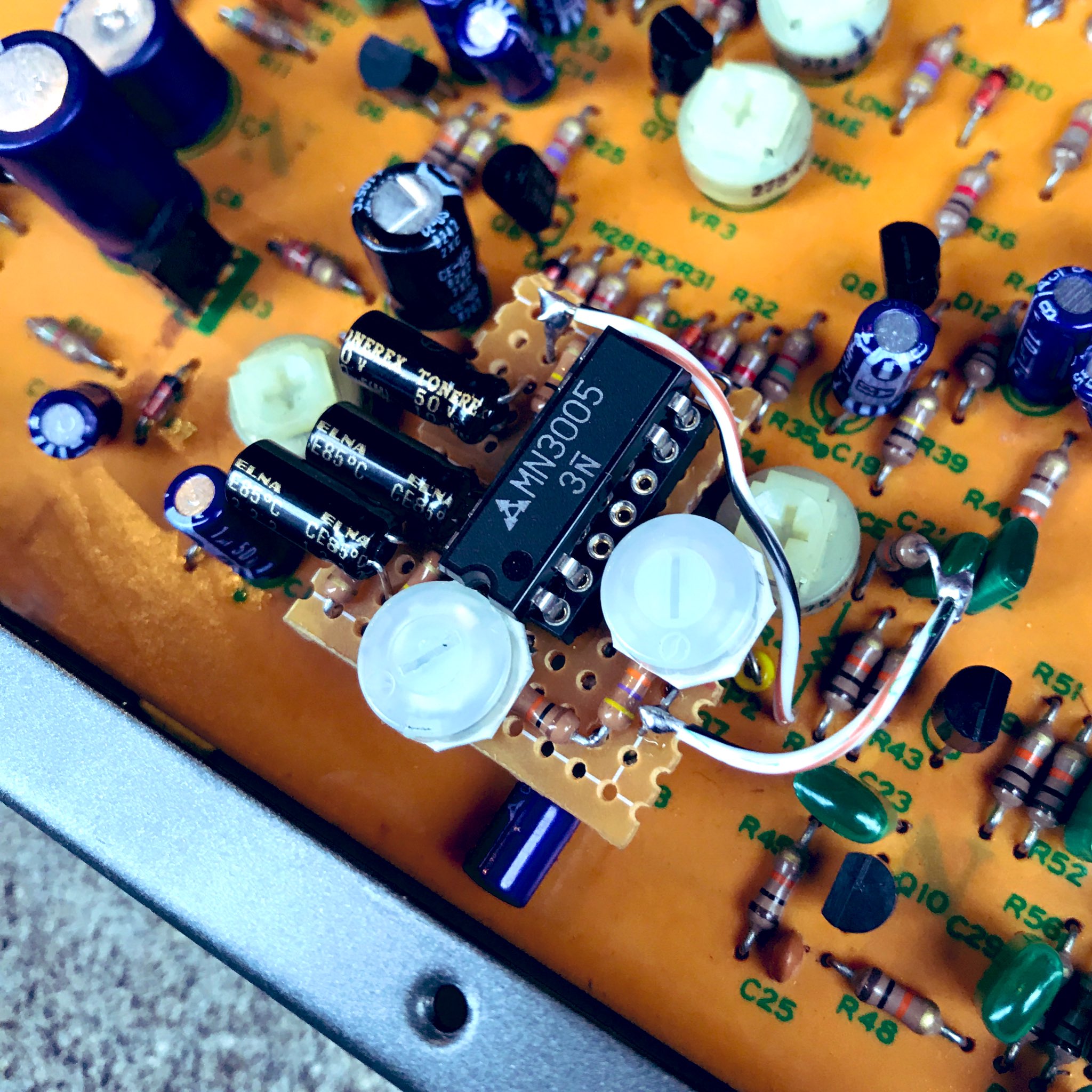AMDEK DMK-100 モディファイ - TOKYO EFFECTOR