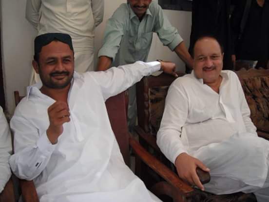Dostmuhammad_'s tweet photo. اِنّا لِلّهِ وَاِنّا اِلَيْهِ رَاجِعُوْن😭

MNA Sain Pir Noor Muhmmad Shah Jelani no more wd us. https://t.co/bf21mdrxY4