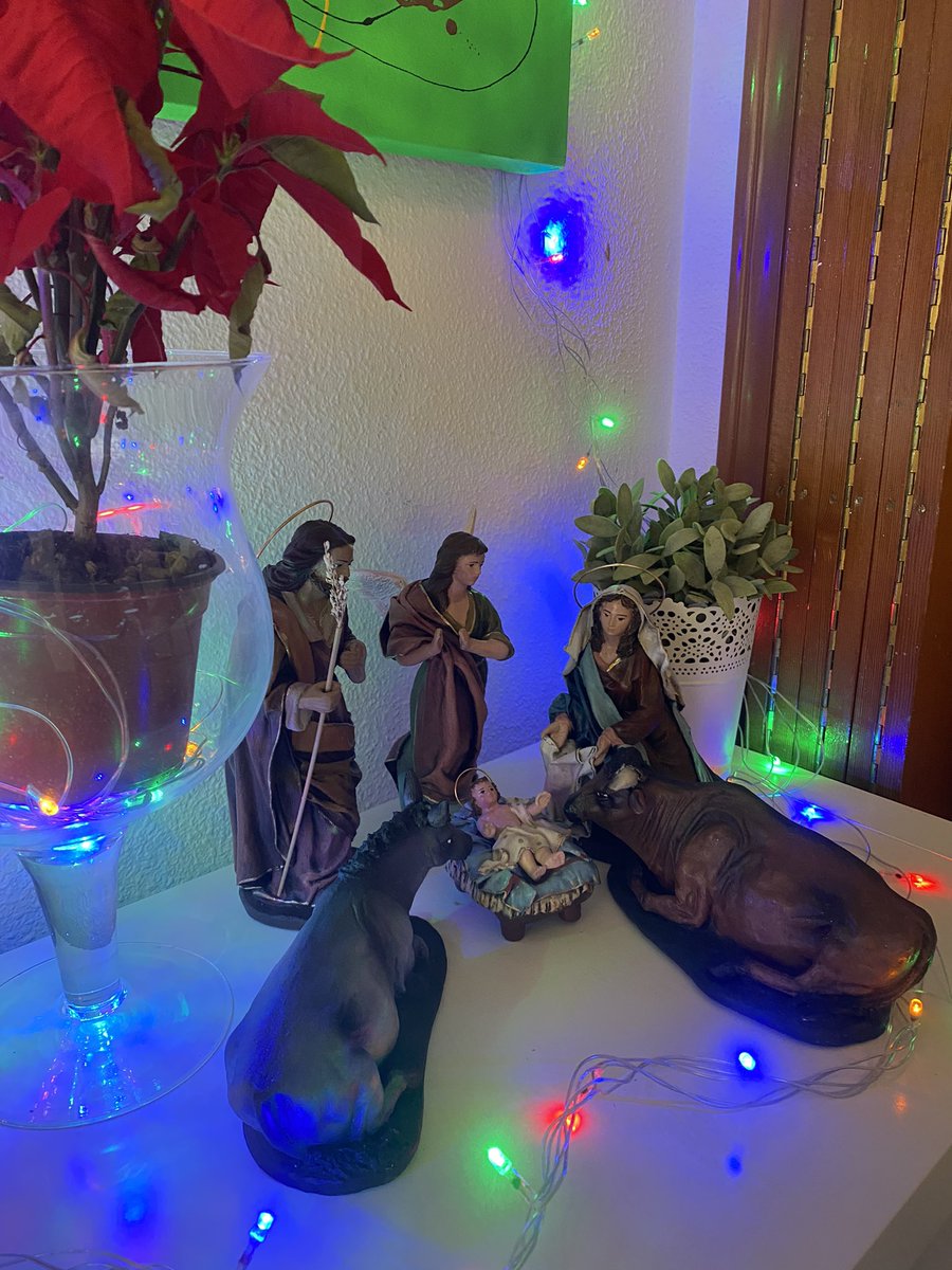 AlbaGonzlezSojo's tweet photo. Reto aceptado! Mi belén de #ManuelNicolásAlmansa Feliz Navidad!!! 

Quiero ver el belén de @carmen_conesa @fran_saez @eva_llobell https://t.co/xoesUQ0aht