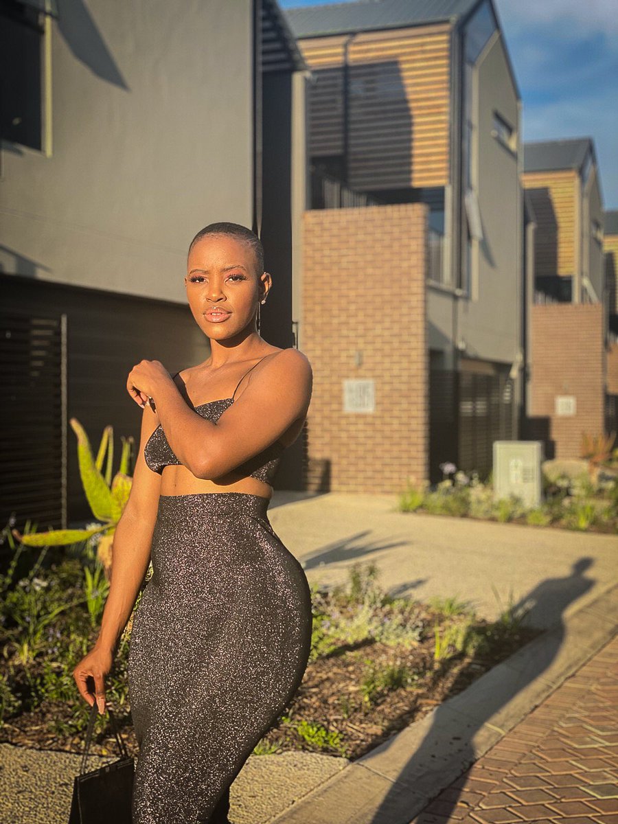 luumavuso's tweet photo. 🖤 https://t.co/2epASZswod