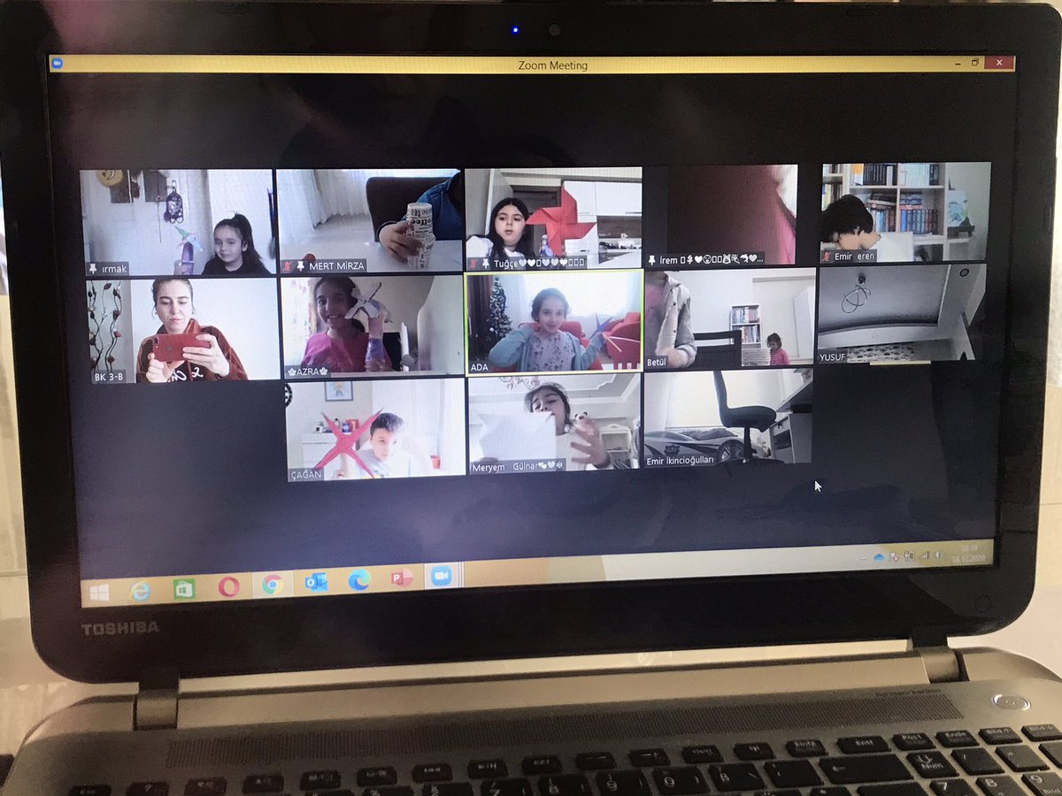 bngldeniz's tweet image. #STEMjunior dersimizde Şerbet’in sorununu çözmek için ürünümüze çeşitli özellikler eklemeye ürünümüzü geliştirmeye devam ediyoruz 👋🤓🤩 #STEMgelecektir @bahcesehir_k12 @elazigbahcsehir @harun_yildiran @snnpltbjk @ErkenCocukluk @benaykaragz @cuneytd1 @mserhankal @SencerCorlu