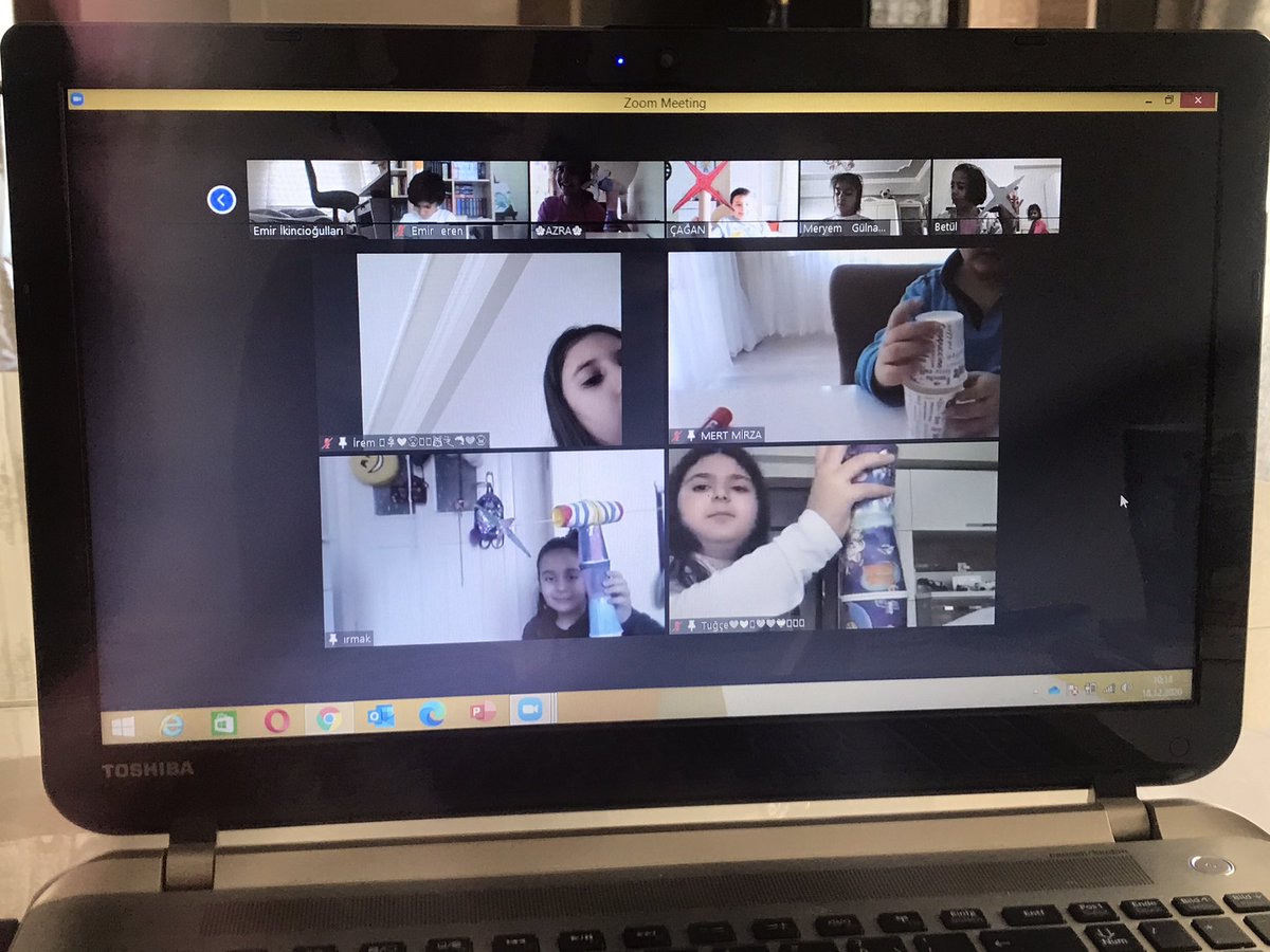 bngldeniz's tweet image. #STEMjunior dersimizde Şerbet’in sorununu çözmek için ürünümüze çeşitli özellikler eklemeye ürünümüzü geliştirmeye devam ediyoruz 👋🤓🤩 #STEMgelecektir @bahcesehir_k12 @elazigbahcsehir @harun_yildiran @snnpltbjk @ErkenCocukluk @benaykaragz @cuneytd1 @mserhankal @SencerCorlu