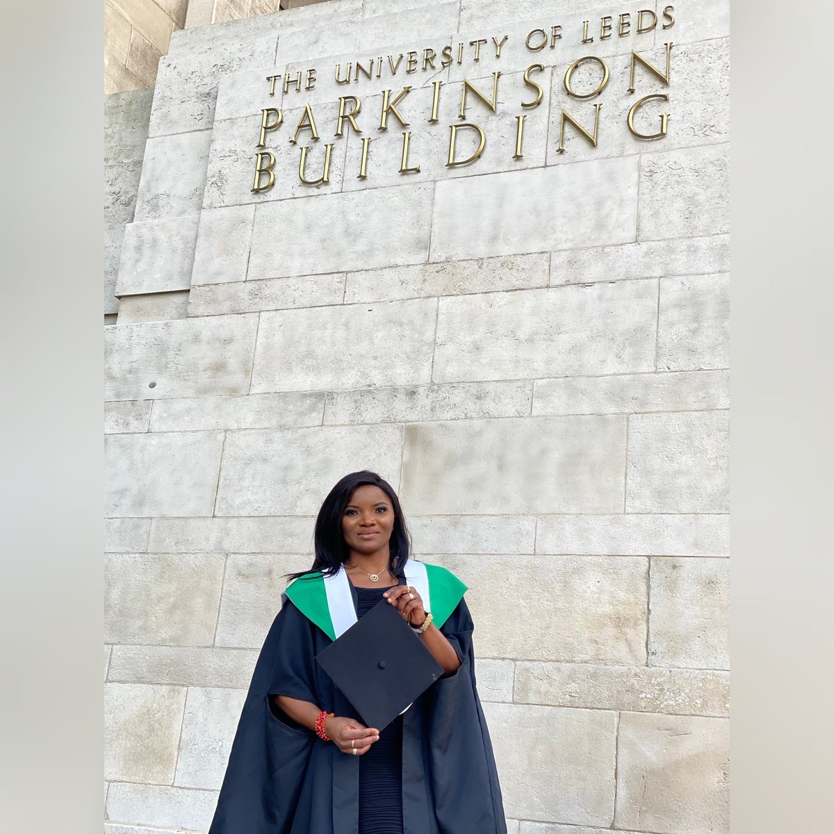 maziofar's tweet photo. Cum laude graduate from @UniversityLeeds school of Engineering (MSc in Water,  Sanitation &amp; Health Engineering). @CheveningFCDO @UKinZimbabwe  I'm honoured to be part of your brand, the impact will be far reaching.
#UpwardsandOnwards
On that note #MerryChristmas https://t.co/E8SyEZL6eg