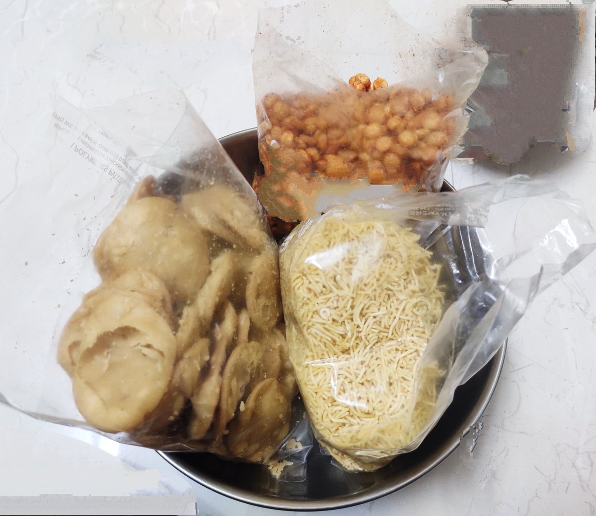 #sevpuri by Hemisha
#sevpurichaat #vegrecipesofindia #mumbaistreetfood #indiagram #mumbai #mumbaifoodblogger #mumbaidiaries #pune#punefoodblogger #punedairies #goodfood091 #foodphotography #foodpics #foodstagram 
Follow on Instagram >> @goodfood091