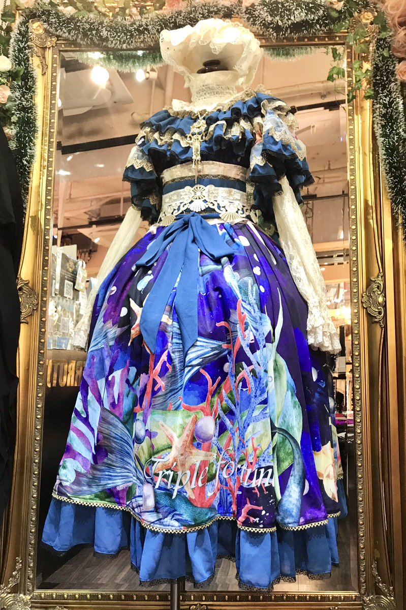 Atelier Pierrot בטוויטר ラスト1点 Triple Fortune セイレーンワンピース 32 000 Tax 鮮やかなプリントとレースが華やかなワンピースです ラスト1点ですので気になっている方はお早めに 通販 T Co Doc8sezplv Stores