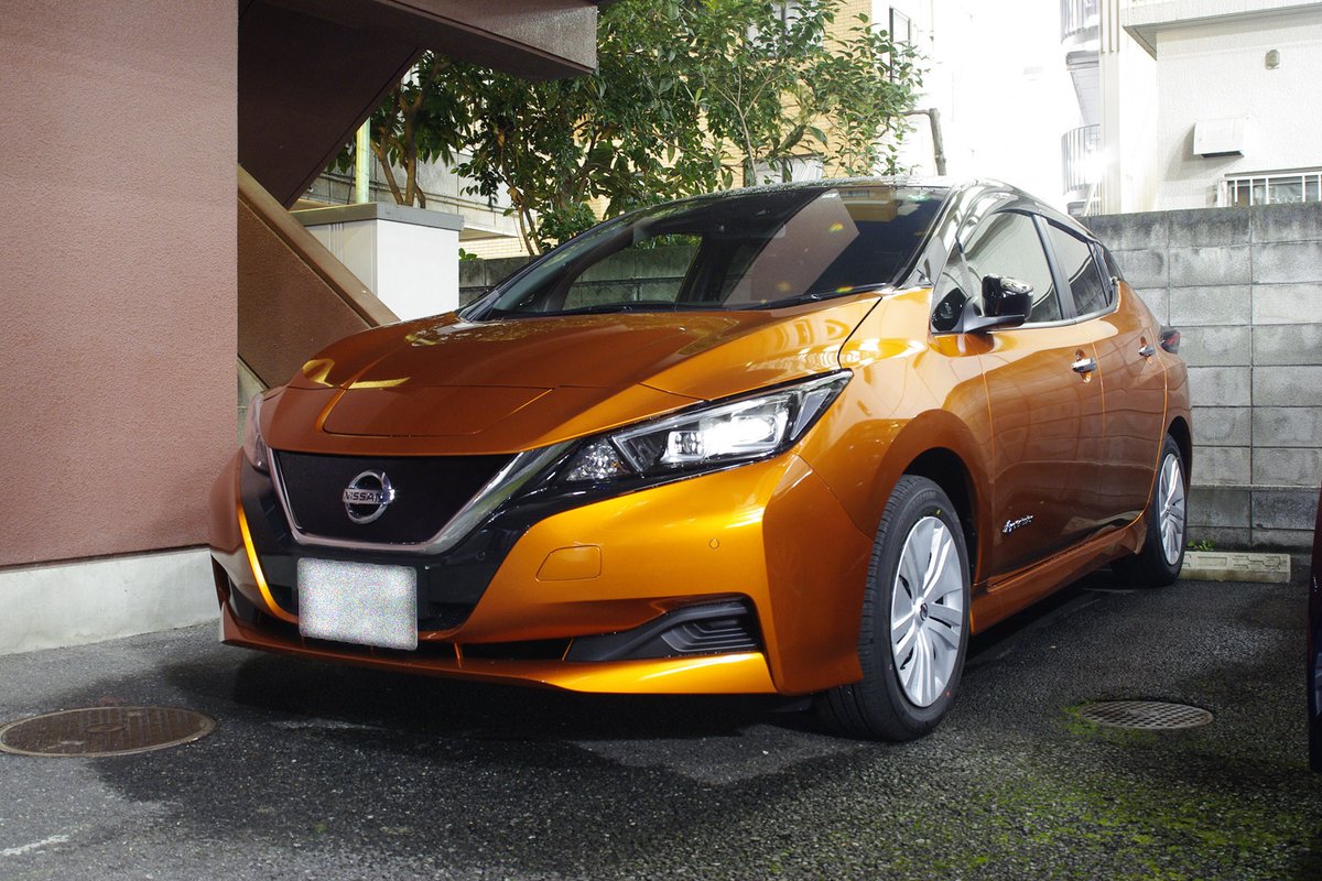 ハクバ写真産業株式会社 A Twitter 軽井沢に営業車で出張 新しい営業車 環境を配慮し電気自動車導入 往復360kmを2回充電 出川さんの気持ちわかったかも 電気自動車 Leaf 日産 エコカー 軽井沢 やっちゃえ日産 充電させて下さい 出川哲郎