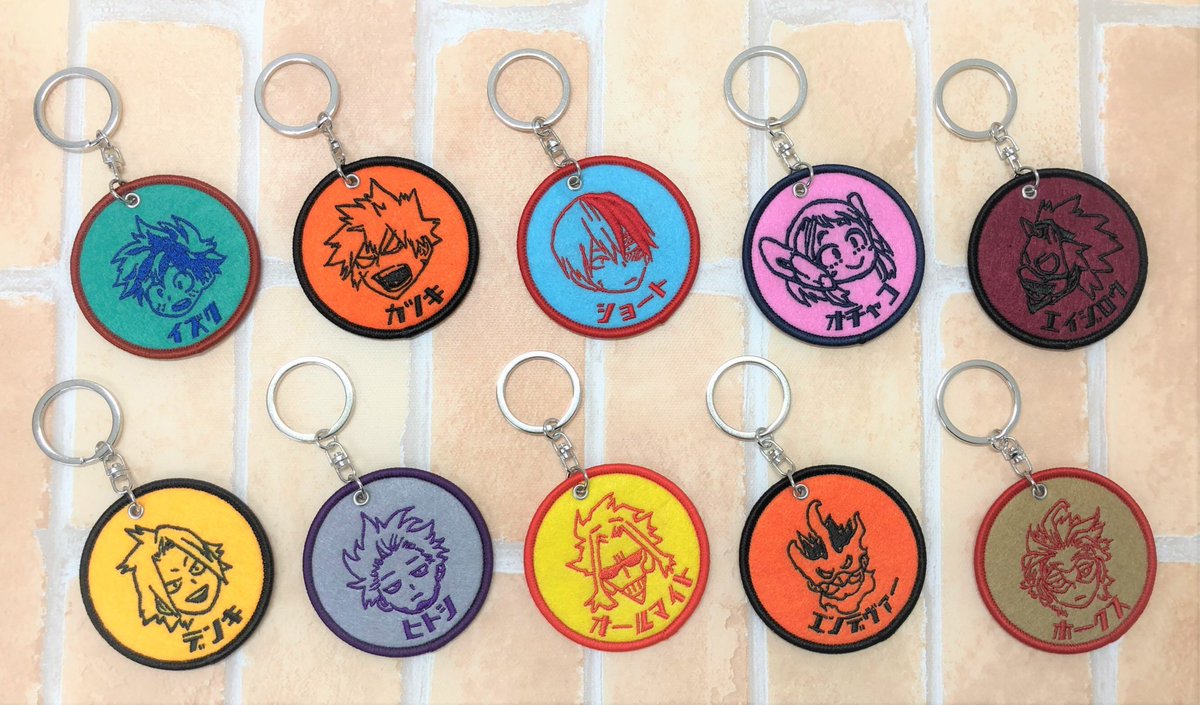 ジャンプショップ Jump Shop 公式 ジャンプフェスタ21先行原作商品情報 僕のヒーローアカデミア の ワッペンキーホルダーが発売 ワッペンのようにデク達が刺繍されたかっこかわいいアイテム 65mmでバッグのアクセントになること間違いなし 各
