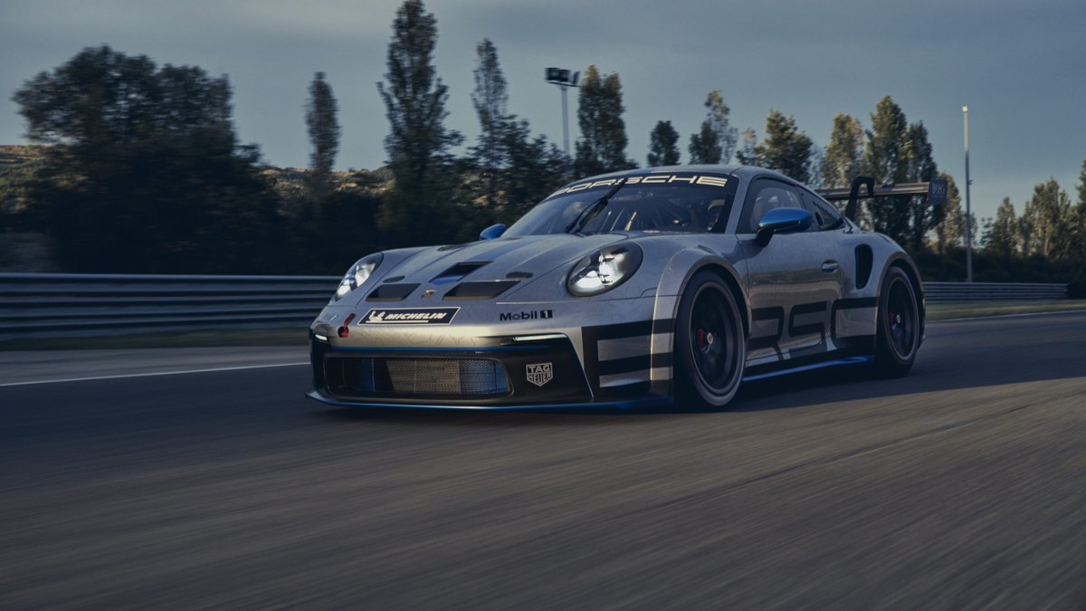 dilipvrk's tweet photo. Porsche has recently revealed the 2021 Porsche 911 GT3 globally. It comes paired to the same naturally aspirated 4.0L six-cylinder engine. #sportscar https://t.co/e9k5D6FgwO https://t.co/mAOKL4kd0R