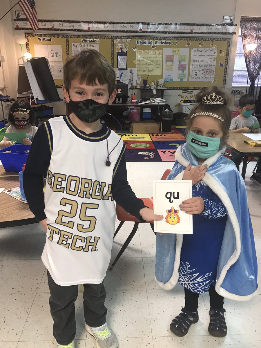 Had fun learning about Q and U and celebrating their wedding with queens and quarterbacks! They make a great team just like the mustangs at MPE! <a href="/MPE_Mustangs/">Mountain Park ES</a>