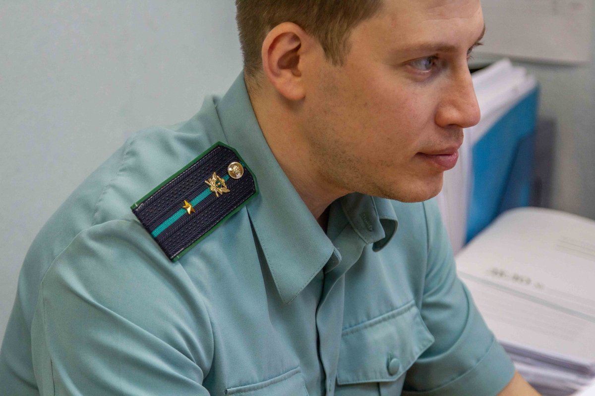 начальник приставов красноярского края. борисенко иван валерьевич судебный пристав. ткаченко пристав красноярск. форма фсин женская. руководитель судебных приставов красноярского края.