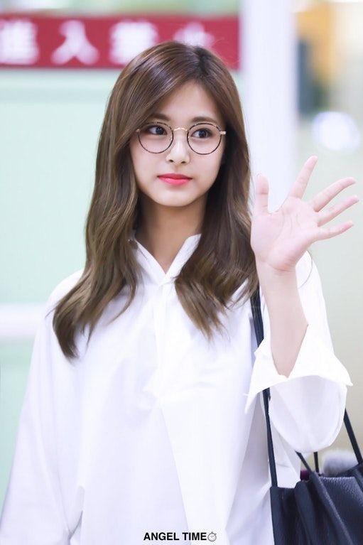tzuyu in glasses; a thread