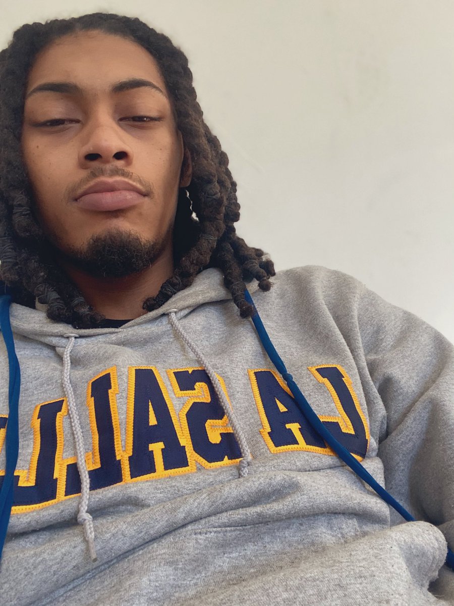 sweatsuitsavage's tweet photo. #StayFried https://t.co/rC6CpfOV5j